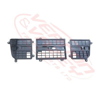 3081020-74 - FRONT PANEL - GRILLE - SET OF 3 - 2011- - ISUZU GIGA CVR/CXZ/CXM/EXR 2011-
