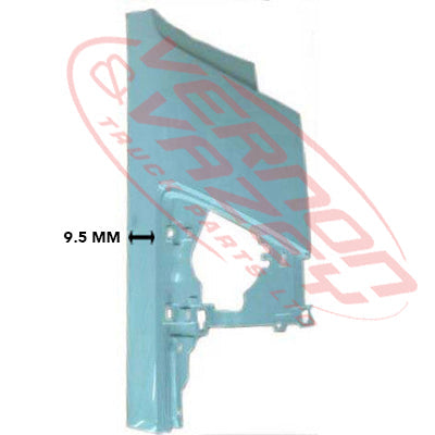 3097224-04 - FRONT CORNER PANEL - R/H - W/O MIRROR HOLE  - ISUZU NKR/NPR 2009- 2021