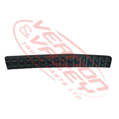 2090004-3 - STEP PANEL UPPER COVERING - L/H - IVECO STRALIS