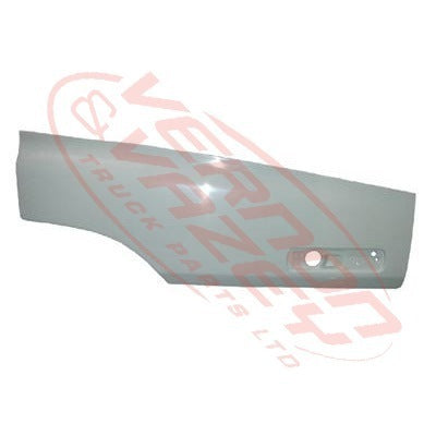 3081011-2 - FRONT DOOR LOWER GARNISH - R/H - ISUZU GIGA CVR/CXZ/CXM/EXR 1997-