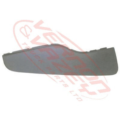 3081011-8 - FRONT DOOR GARNISH - UPPER W/OUT HOLE - R/H - ISUZU GIGA CVR/CXZ/CXM/EXR 1997-