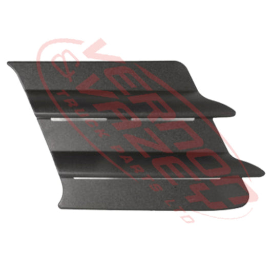 3310097-22 - FRONT FOG LAMP GARNISH - R/H - MAN TGX 2008-