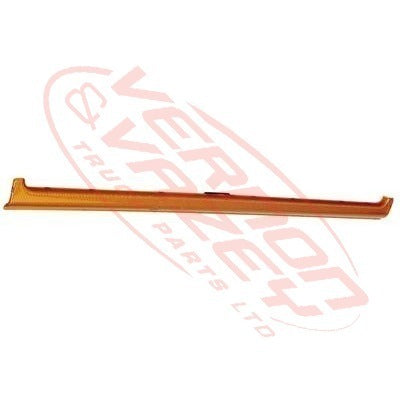 3798099-02 - GRILLE - GARNISH - WIDE CAB - LOWER - AMBER - MITSUBISHI CANTER FE5/FE6 1994-
