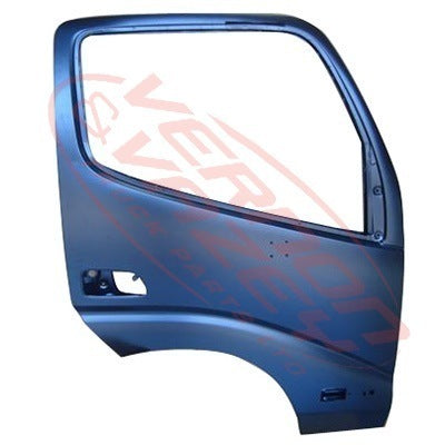8187010-10 - FRONT DOOR SHELL - R/H - W/MIRROR AND REFLECTOR AND LAMP HOLE - TOYOTA DYNA XZU3 / XZU4 2000-