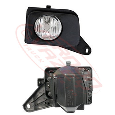 8187294-56 - FOG LAMP - R/H - W/BEZEL - (NARROW PLASTIC BUMPER) - TOYOTA DYNA / HINO DUTRO 2011-